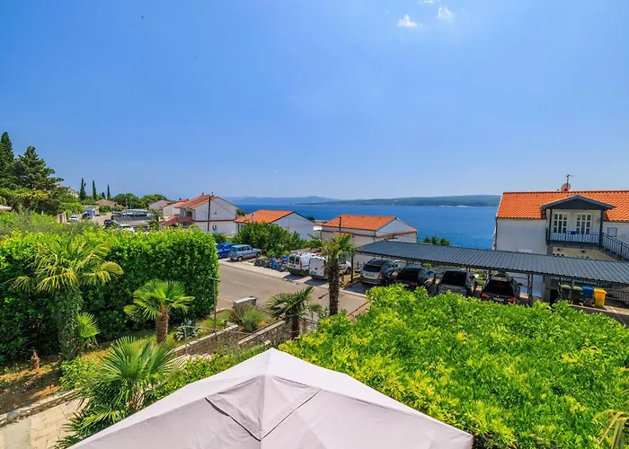 Alenka Apartment Dramalj